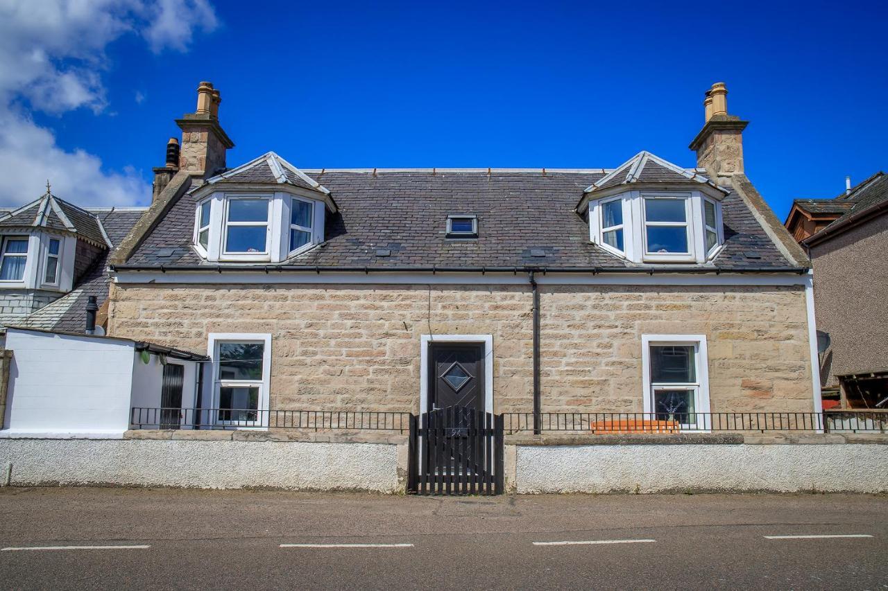 Cosy Cottage In Fishertown, Nairn - Free Parking & Pets Welcome المظهر الخارجي الصورة